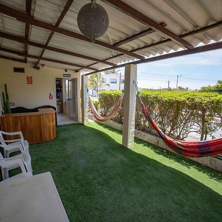 פורטו וילאמיל Hostal Gladismar מראה חיצוני תמונה