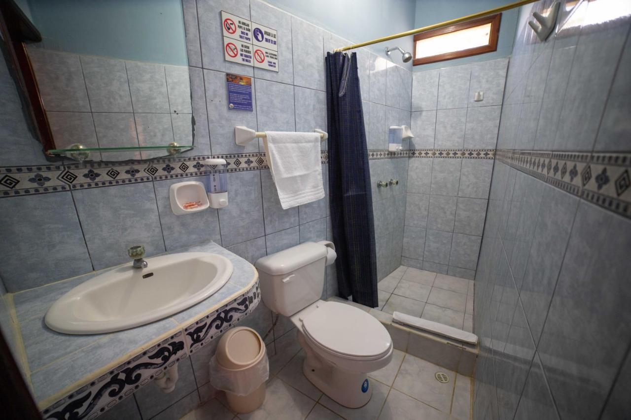 פורטו וילאמיל Hostal Gladismar מראה חיצוני תמונה