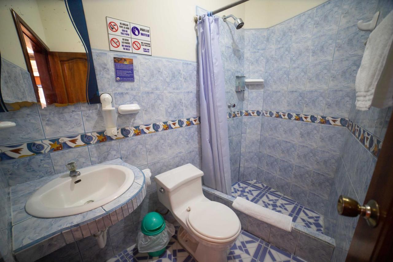 פורטו וילאמיל Hostal Gladismar מראה חיצוני תמונה
